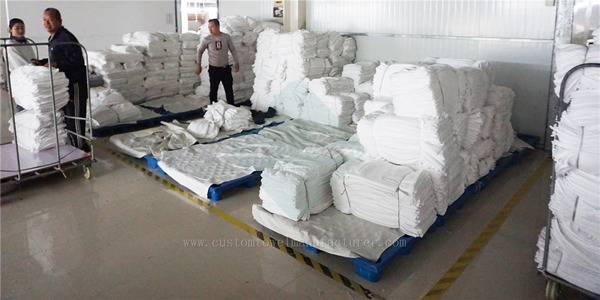 China Bulk White Hotel Towels Factory Custom Logo White Hotel Towels Supplier for American Europe